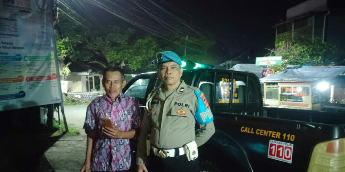 Polsek Kebonpedes Patroli Malam Hari Antisipasi Gangguan Kamtibmas Wilayah Kecamatan Kebonpedes