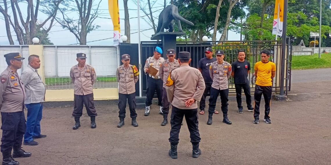 Polsek Citamiang Gelar Apel Pagi Sebagai Bentuk Kedisiplinan.