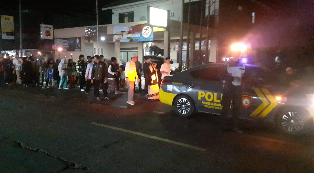 Sambut Tahun Baru Islam 1 Muharam 1446 H, Polsek Sukaraja Gelar Pengamanan Pawai Obor