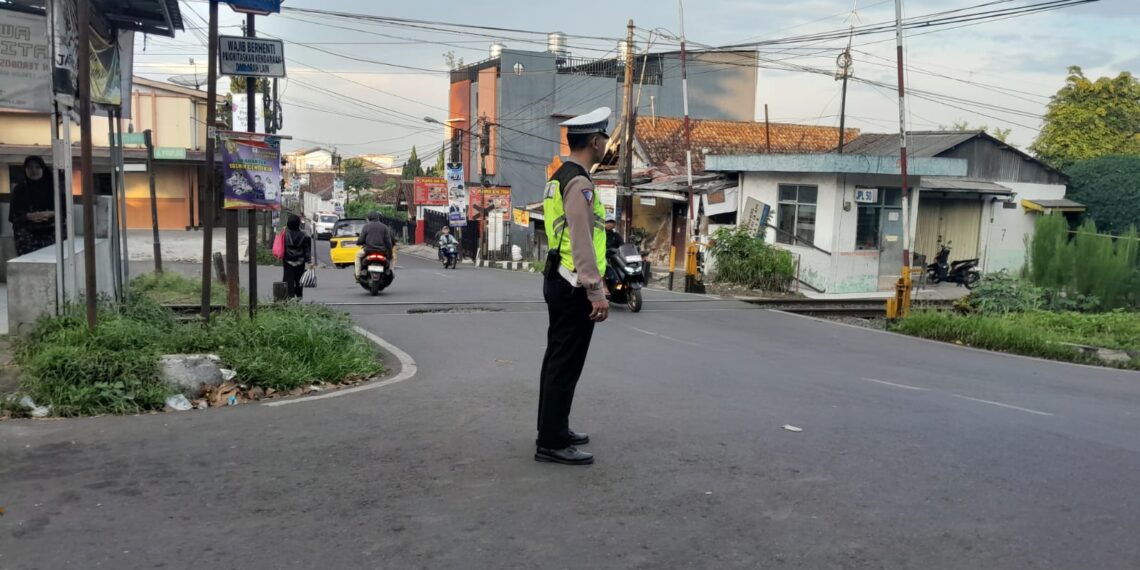 Gatur Lalu lintas pagi, Bentuk Pelayanan kepada Masyarakat guna terciptanya Kamseltibcar Lantas