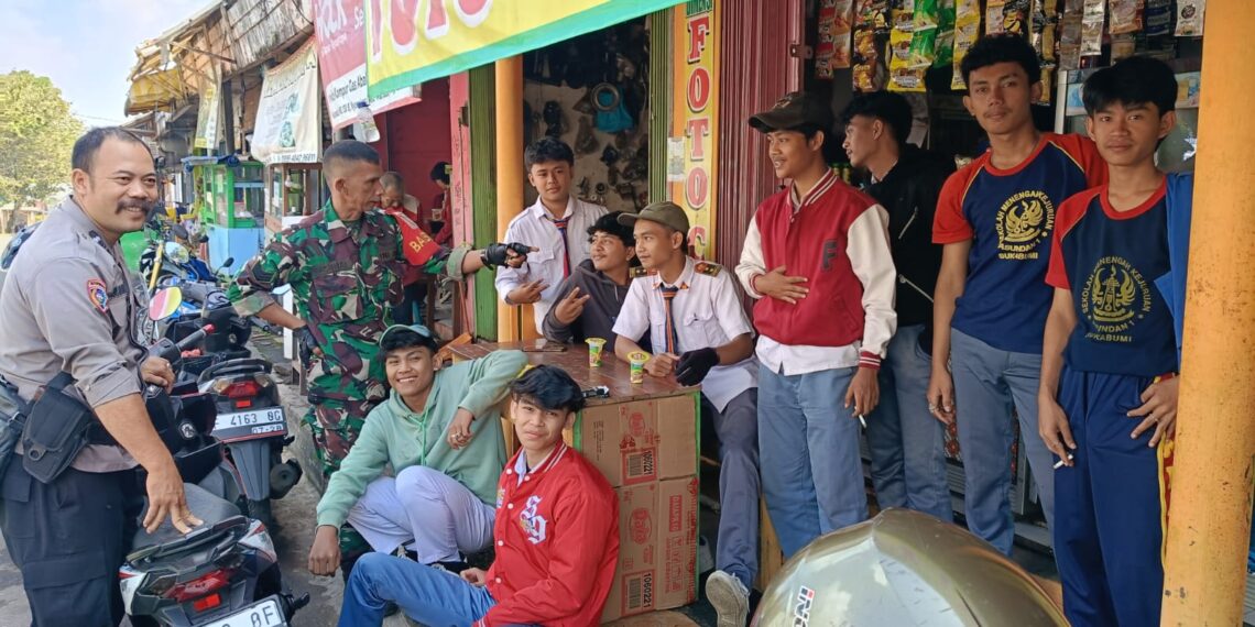 Antisipasi Tawuran Antar Pelajar, Polisi Melakukan Himbauan Kepada Para Pelajar