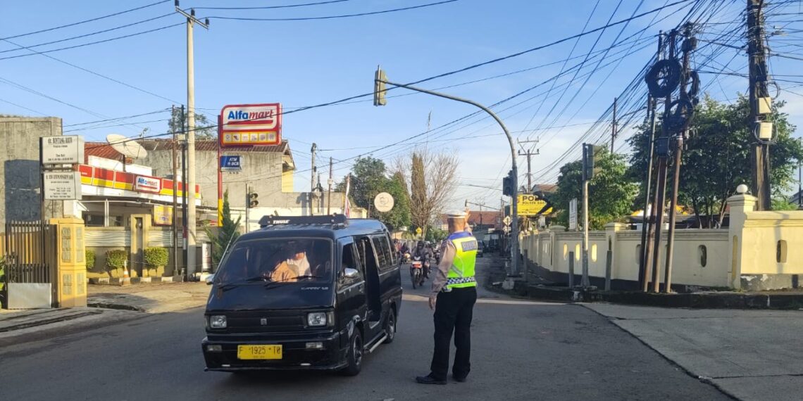 Wujudkan Kamtibcarlantas, Polsek Baros efektifkan personil laksanakan Gatur pagi