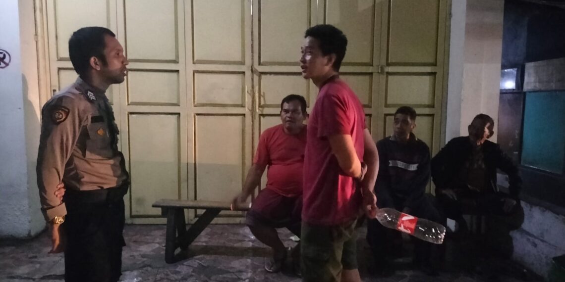 Antisipasi Terjadinya Gangguan Kamtibmas Kapolsek Citamiang Gelar Patroli KRYD.