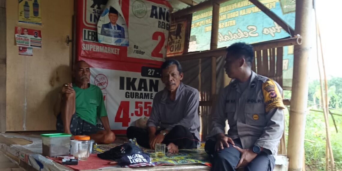 Bhabinkamtibmas Polsek Sukaraja Laksanakan Sambang dan Silaturahmi Dengan Warga Binaanya