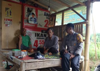Bhabinkamtibmas Polsek Sukaraja Laksanakan Sambang dan Silaturahmi Dengan Warga Binaanya