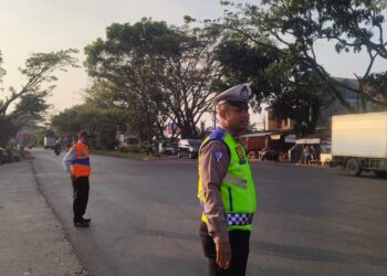 Wujudkan tertib lalulintas. Polsek baros dengan Kemenhub tingkatkan pelayanan gatur pagi