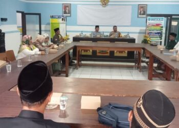 Guna Meminimalisir Gangguan Kamtibmas, Kapolsek Sukaraja Gelar Ngariung Bareng