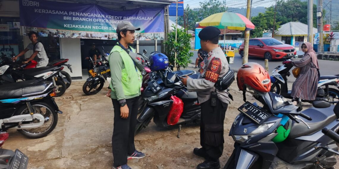 Patroli sambang dan dialogis juru parkir