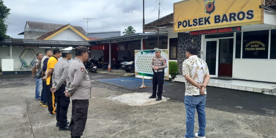 Wujudkan Kebersamaan, Polsek Baros konsisten Apel Pagi dalam mengemban tugas