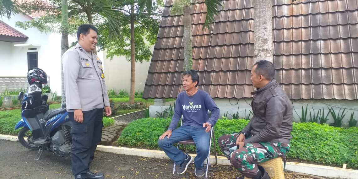 Sambangi Warga Polisi di Kota Sukabumi Sampaikan Imbauan Kamtibmas