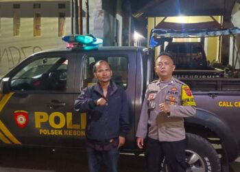 Patroli dialogis malam salah satu strategi tepat yang dilakukan oleh Polsek Kebonpedes dalam rangka mencegah terjadinya curanmor