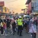 Antisipasi Kemacetan Pagi, Unit Lantas Polsek Sukalarang Melaksanakan Gatur Lalin Saat Jam Masuk Karyawan