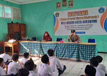 Kanit Binmas Polsek Citamiang Menjadi Narasumber Pada Kegiatan MPLS Siswa Baru MTSn Kota Sukabumi.