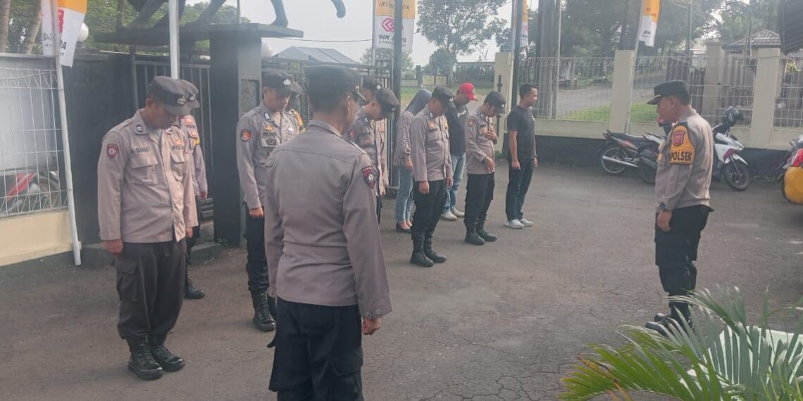 Polsek Citamiang Gelar Apel Pagi Sebagai Bentuk Kedisiplinan.