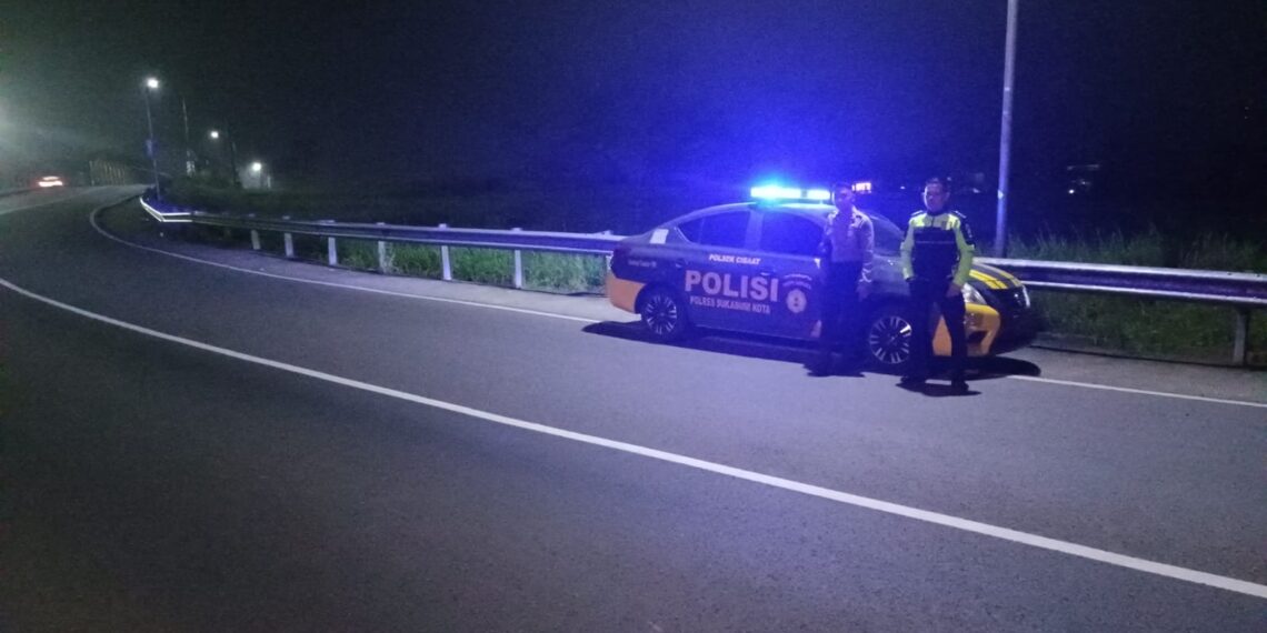 Patroli Malam, Unit Samapta Polsek Cisaat Tekan Kriminalitas dan Gangguan Kamtibmas
