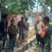 Sinegritas TNI-Polri Sambang  warga Jayamekar laksanakan jum’at bersih