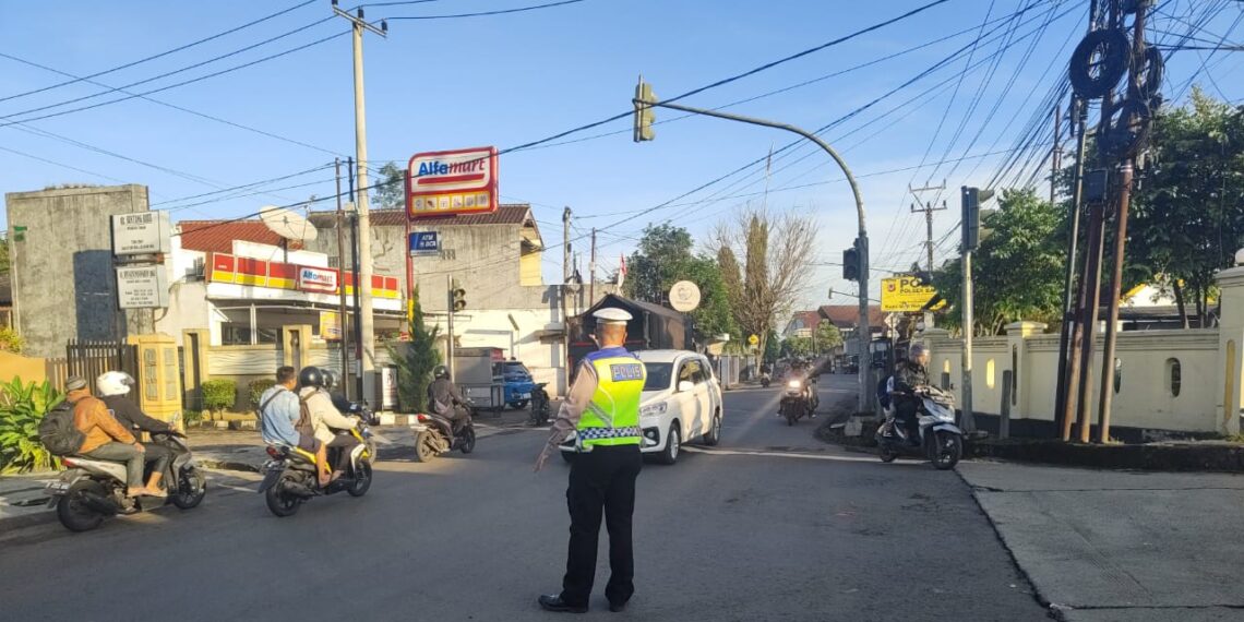 Wujudkan Kamtibcarlantas long weekend, Polsek Baros efektifkan personil laksanakan Gatur pagi