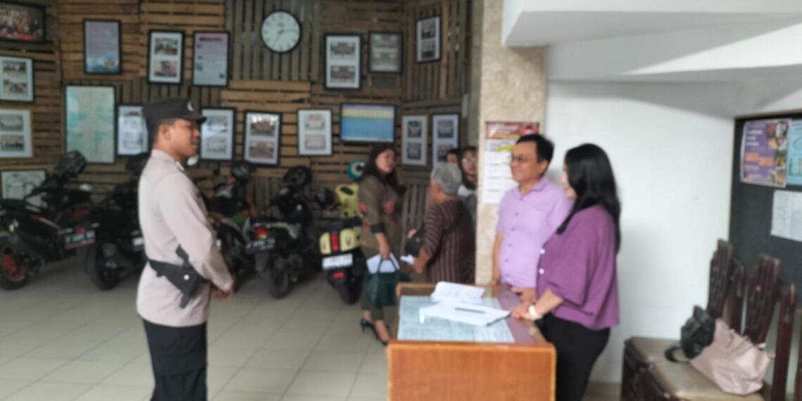 Polsek Citamiang Laksanakan Pengamanan Minggu kasih dan Pengamanan Gereja