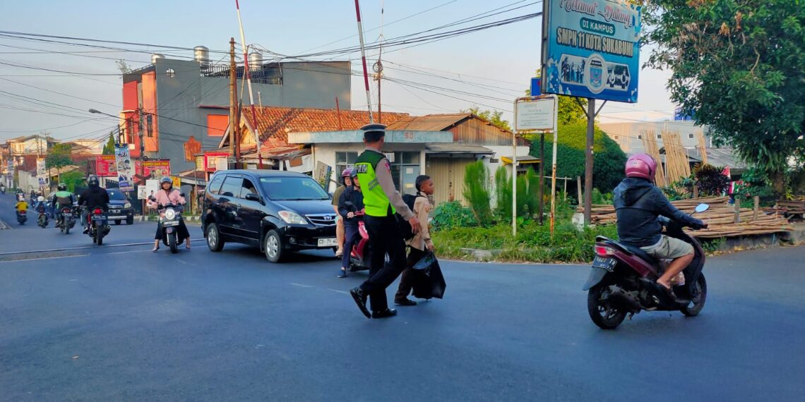 Gatur Lalu lintas pagi, Bentuk Pelayanan kepada Masyarakat guna terciptanya Kamseltibcar Lantas