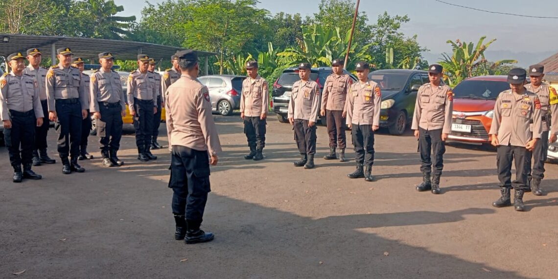 Polsek Citamiang Gelar Apel Pagi Sebagai Bentuk Kedisiplinan.