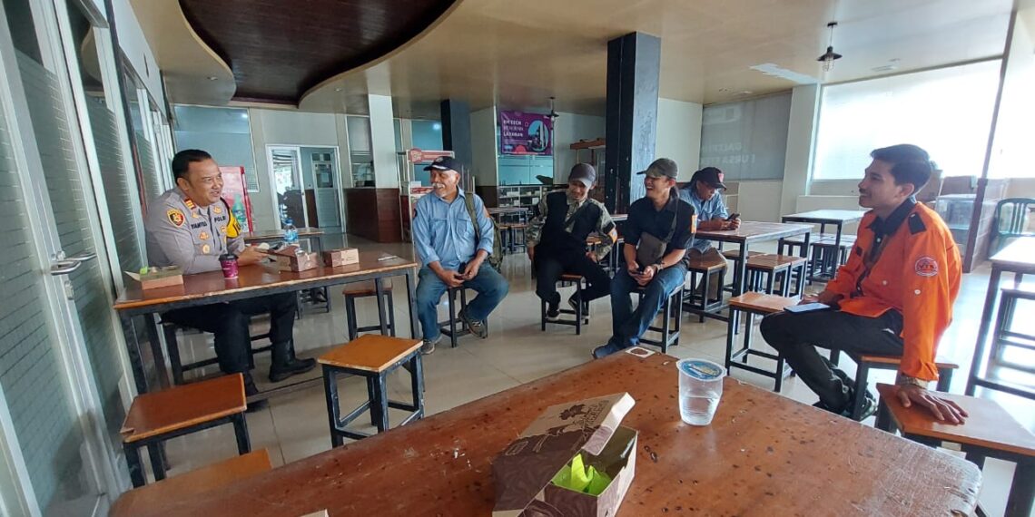 Polsek Cisaat gelar Ngariung sareng Kapolsek,tampung Aduan,saran dari masyarakat
