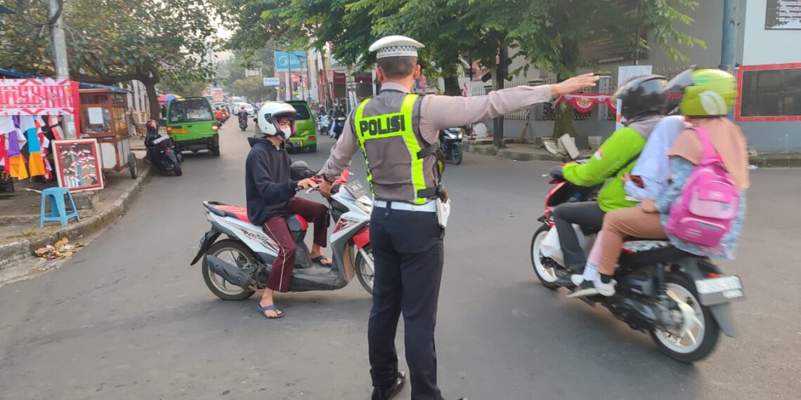 Gatur Lalu lintas pagi, Bentuk Pelayanan kepada Masyarakat guna terciptanya Kamseltibcar Lantas