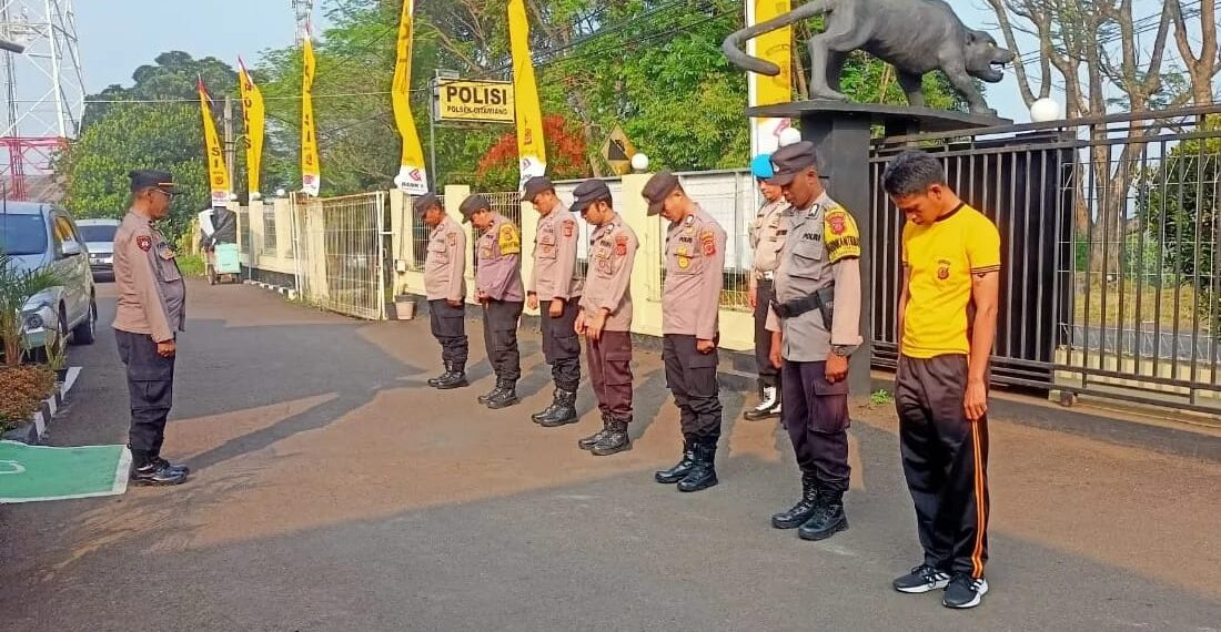 Polsek Citamiang Gelar Apel Pagi Sebagai Bentuk Kedisiplinan.