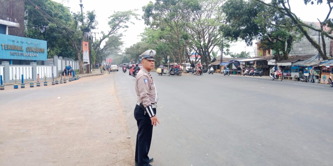 Turjawali pagi hari, bentuk pelayanan personil polsek baros kepada masyarakat.