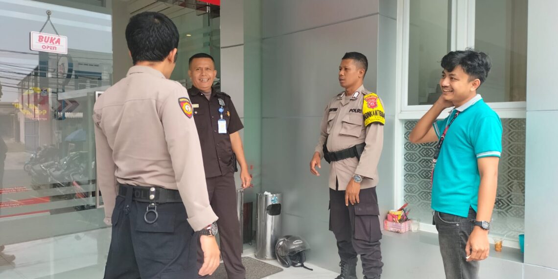 Guna menciptakan Keamanan dan Kondusif, Polsek Citamiang Patroli Dialogis.