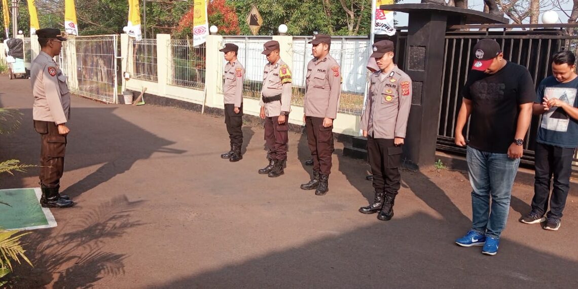 Polsek Citamiang Gelar Apel Pagi Sebagai Bentuk Kedisiplinan.