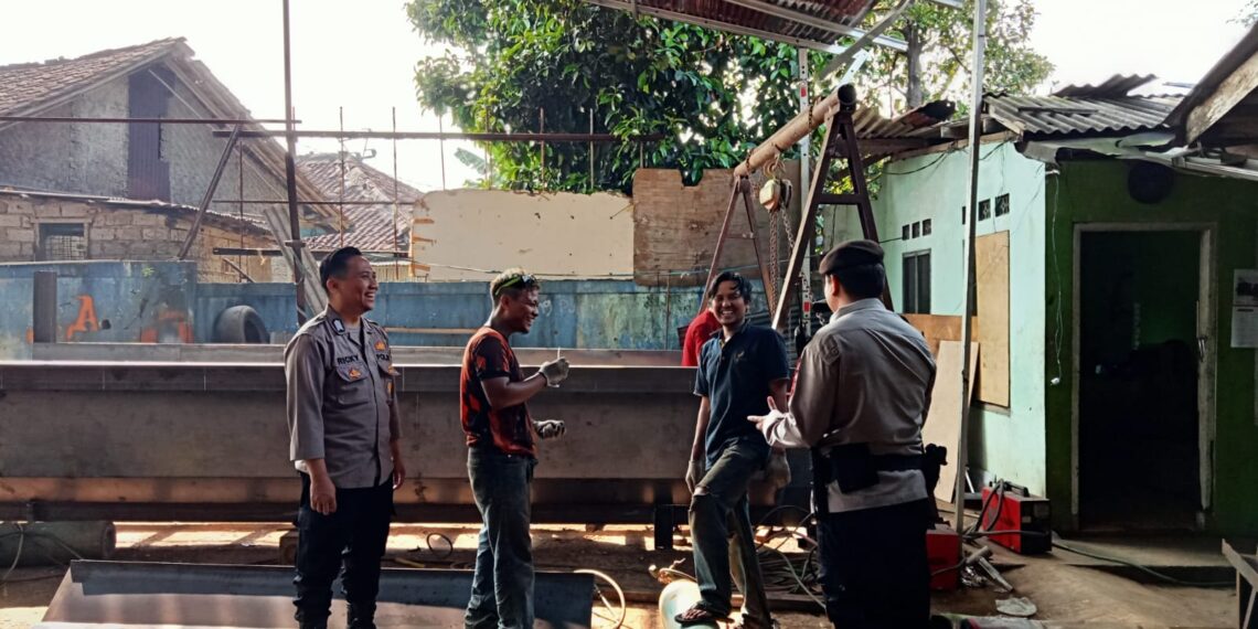 Polsek Lembursitu  Intensifkan Patroli Siang, Jaga Kamtibmas Tetap Kondusif