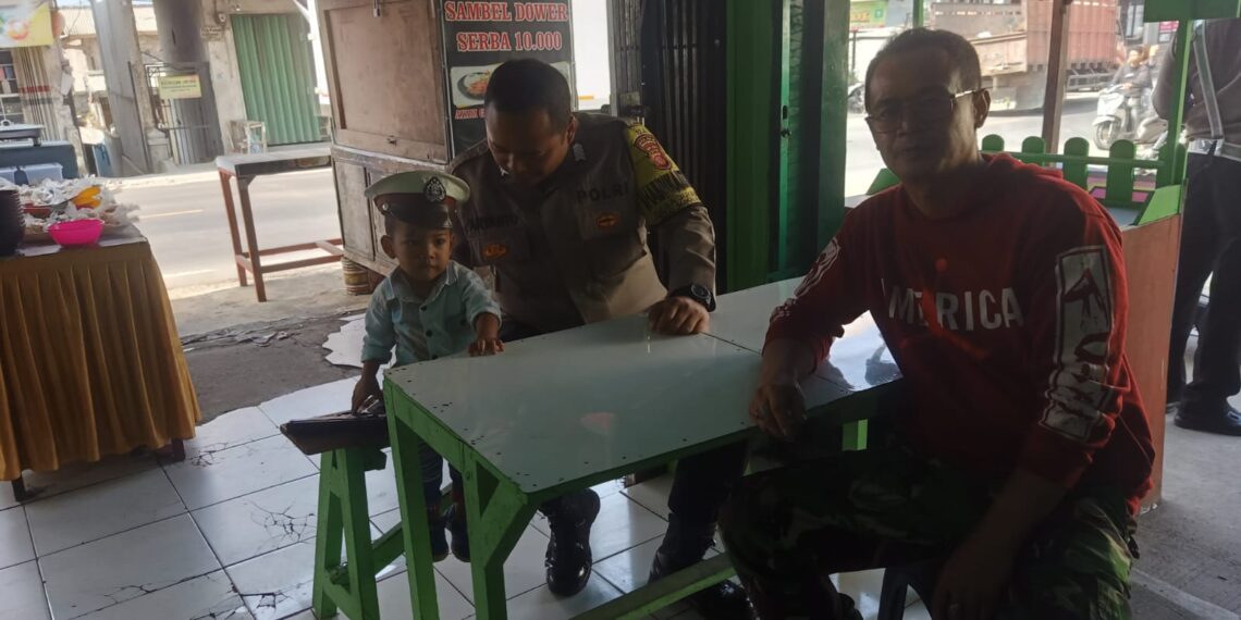 Lewat Sambang Bhabinkamtibmas Ajak Warga Wujudkan Kamtibmas Kondusif