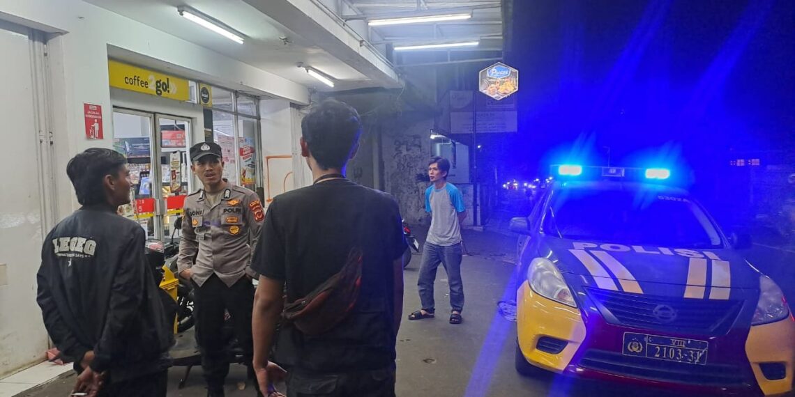 Antisipasi Terjadinya Gangguan Kamtibmas Kapolsek Citamiang Gelar Patroli KRYD.