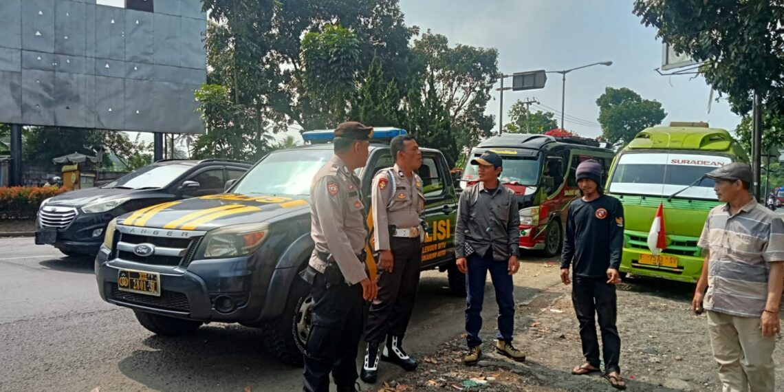 Polsek Lembursitu  Intensifkan Patroli Siang, Jaga Kamtibmas Tetap Kondusif