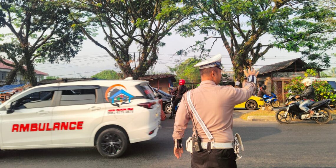 Efektifkan Gatur pagi  Polsek Baros Meminimalisir terjadinya  Kecelakaan lalulintas