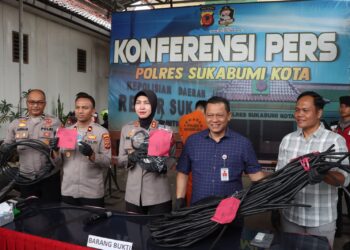 Ungkap Kasus, Polres Sukabumi Kota Tangkap Terduga Pencuri Kabel Telkomsel