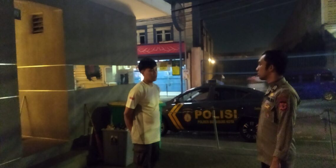 Antisipasi Terjadinya Gangguan Kamtibmas Kapolsek Citamiang Gelar Patroli KRYD.