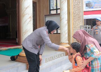 Rangkaian HUT Polwan ke 76, Ratusan Polwan Gelar Napak Tilas