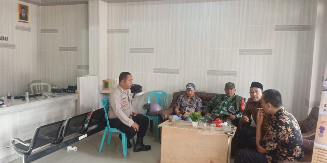 Sinergitas TNI-POLRI Bhabinkamtibmas dan Babinsa Prianganjaya Sambang Warga Binaan