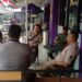 Bhabinkamtibmas Bersinergi dengan Babinsa Sambangi Warga Untuk Tingkatkan Harkamtibmas