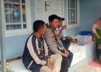 Bhabinkamtibmas Polsek Sukabumi Melaksanakan kegiatan Dialogis dengan Masyarakat