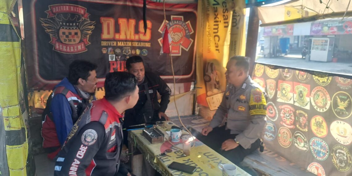 Guna menciptakan Keamanan dan Kondusif, Kapolsek Citamiang Patroli Dialogis.
