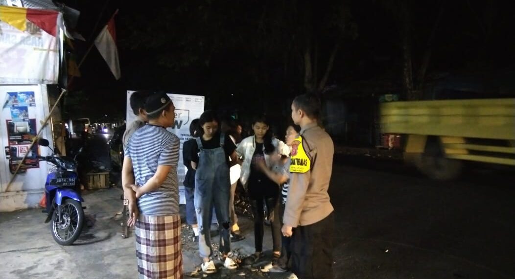 Antisipasi Terjadinya Gangguan Kamtibmas Kapolsek Citamiang Gelar Patroli KRYD.