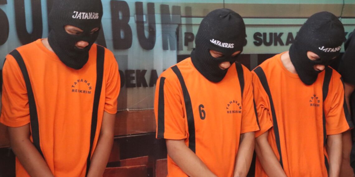 3 Spesialis Pecah Kaca dan Gembos Ban di Sukabumi Diringkus Polisi