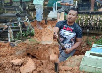 Kadiv Humas Sampaikan Apresiasi Kapolri ke Anggota yang Jadi Penggali Kubur