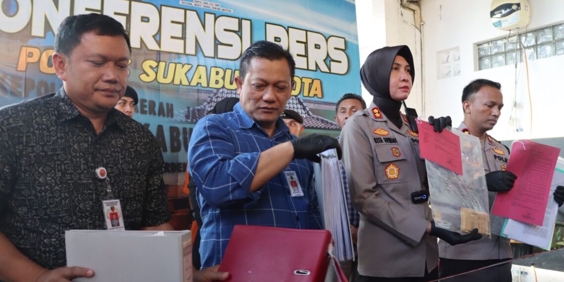 Tilap Dana Desa Hingga Ratusan Juta Rupiah, Mantan Kades di Sukabumi Diringkus Polisi