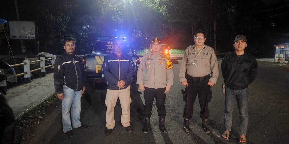 Kapolsek Kebonpedes Pimpin Patroli KRYD Malam Minggu Ciptakan Situasi Wilayah Kondusif