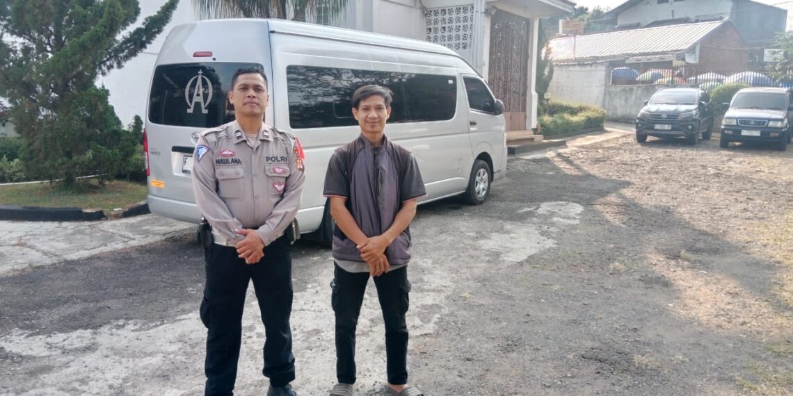 JADI RUTINITAS POLSEK BAROS LAKSANAKAN PENGAMANAN IBADAH GEREJA PADA MINGGU PAGI