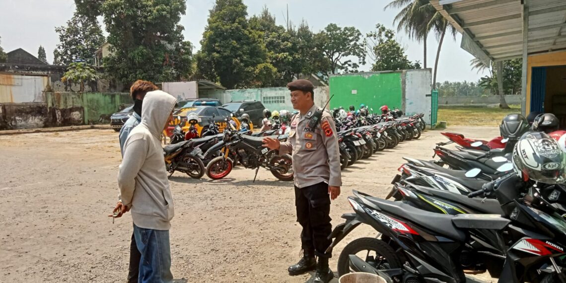 Patroli Sambang dan Dialogis Juru Parkir