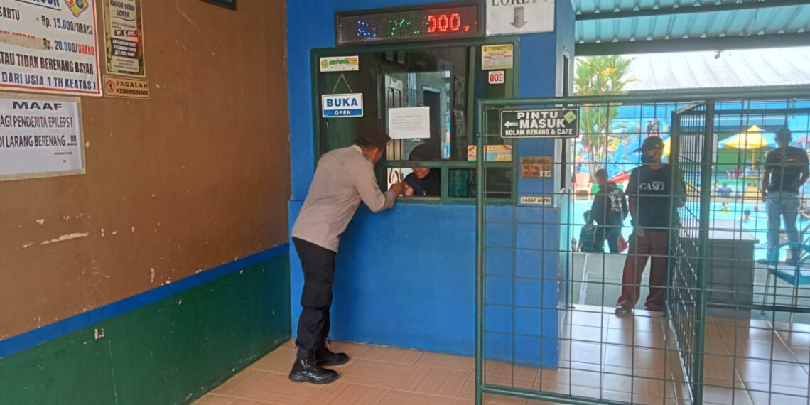 Polsek Lembursitu Melakukan Giat Patroli Ditempat – tempat Wisata Kolam Renang